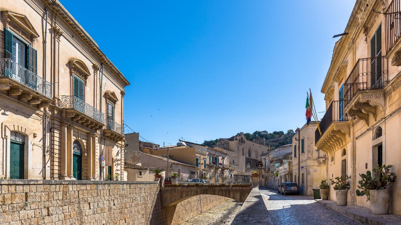 Palazzo Favacchio - Patane Hotel Scicli Buitenkant foto