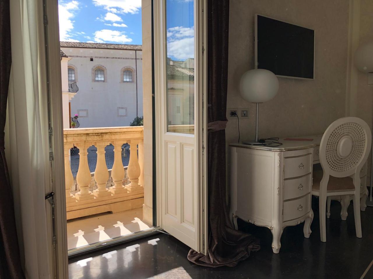 Palazzo Favacchio - Patane Hotel Scicli Buitenkant foto